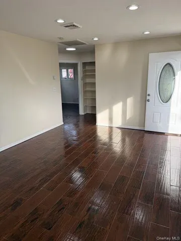 $3,600 | 161 Merrill Street, Brentwood, NY 11717