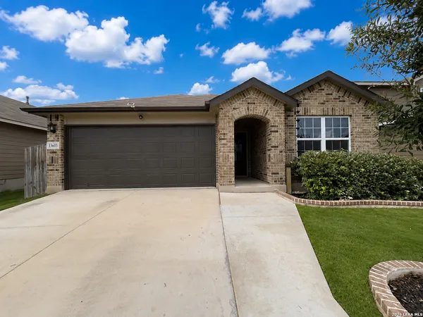 $1,925 | 13603 Boothe Grove, San Antonio, TX 78254