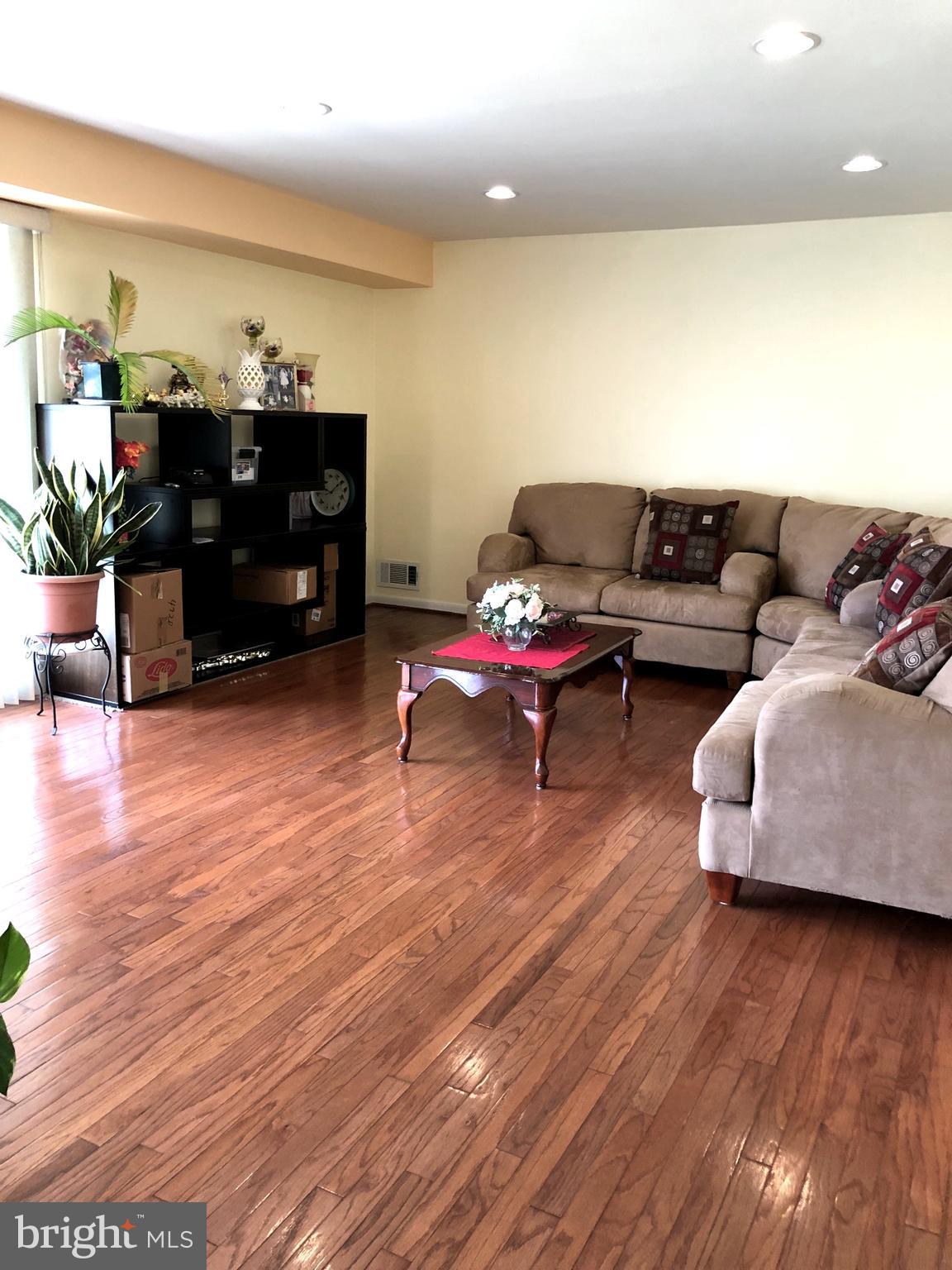 11509 Lockhart Place Silver Spring, MD 20902 - Photo 6 of 30 Gleaming harwood floors. Living Room