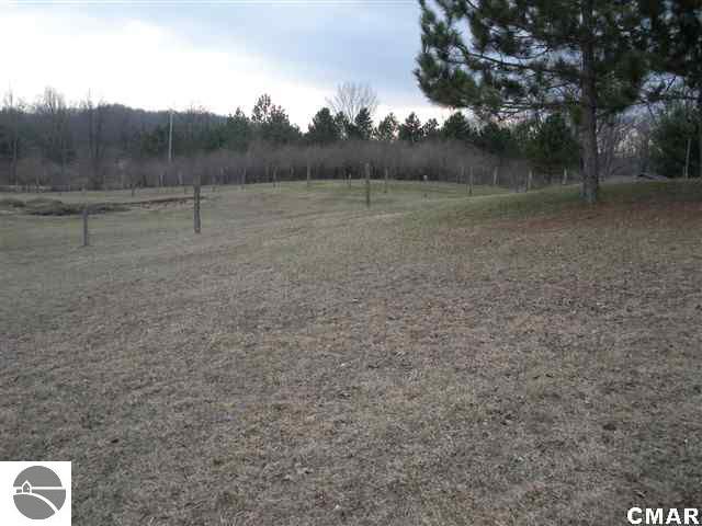 3535 Maple Grv Road Farwell, MI 48622 - Photo 16 of 16 1771982-15.JPG