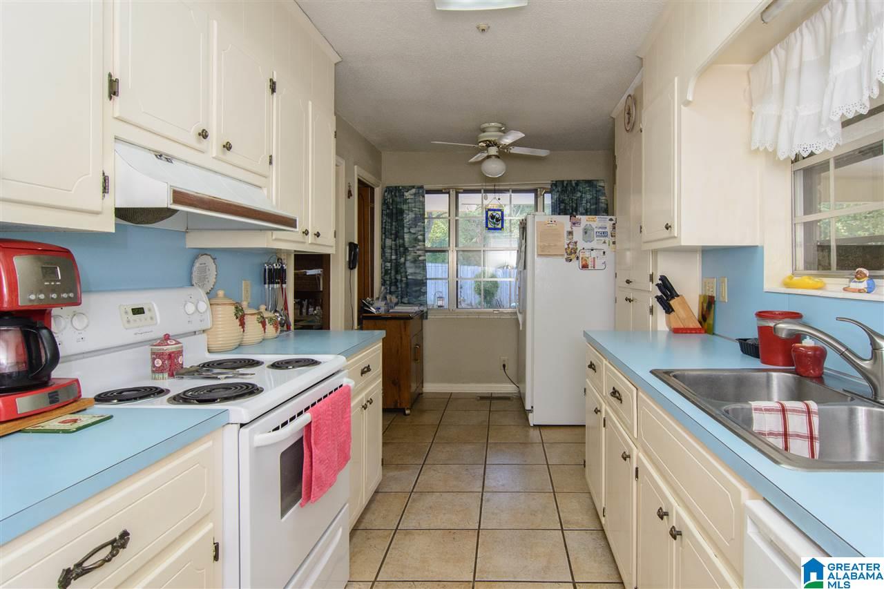 104 Hillside Road Bessemer, AL 35020 - Photo 11 of 31