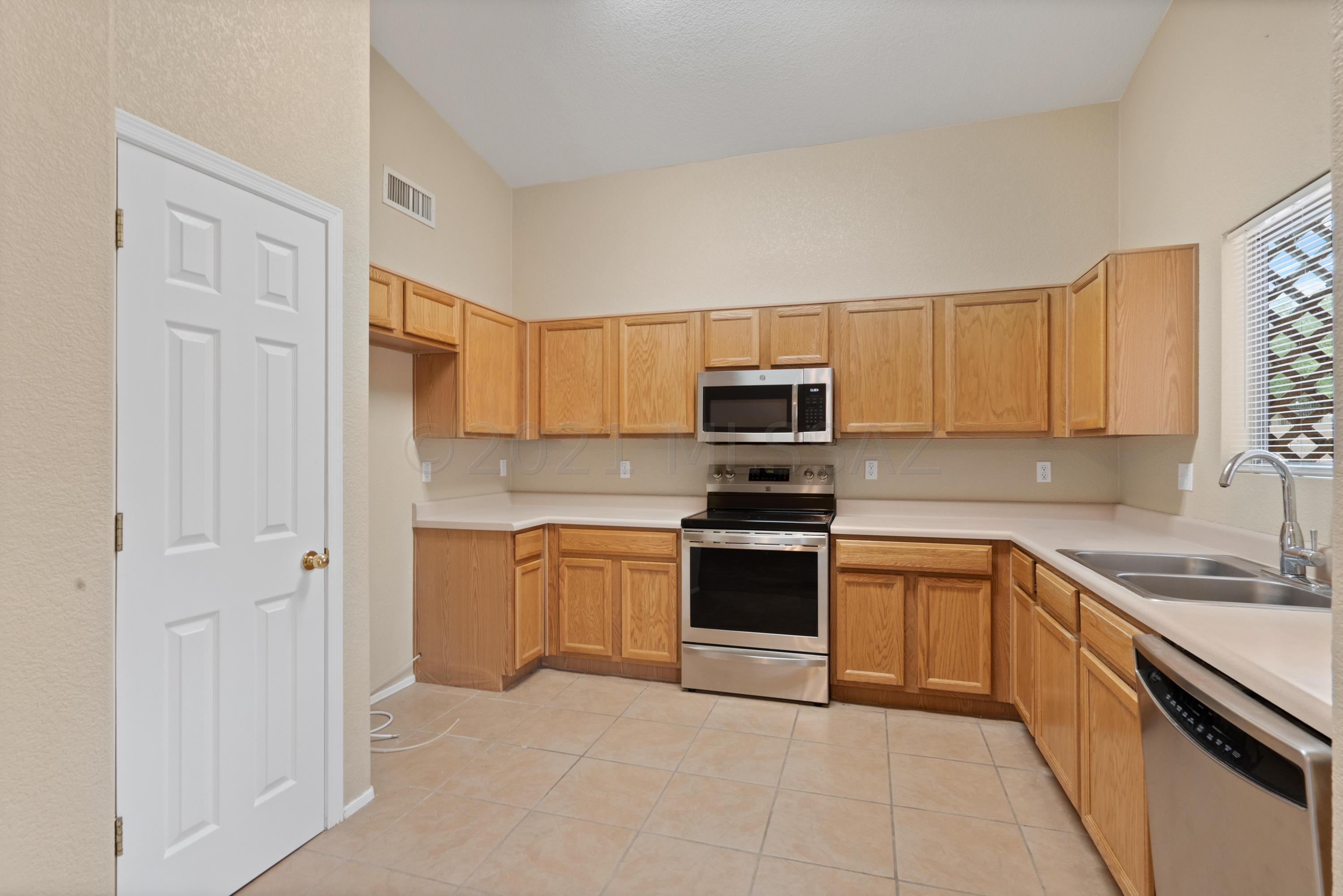 1285 North Wildcat Diers Road Tucson, AZ 85745 - Photo 6 of 24