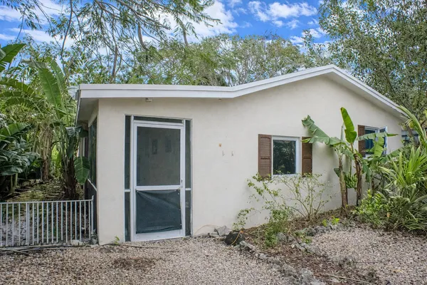 $580,000 | 711 Sharon Place, Key Largo, FL 33037