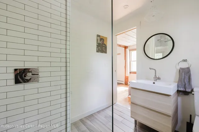 $1,650,000 | 632 Albany Turnpike, Chatham, NY 12136