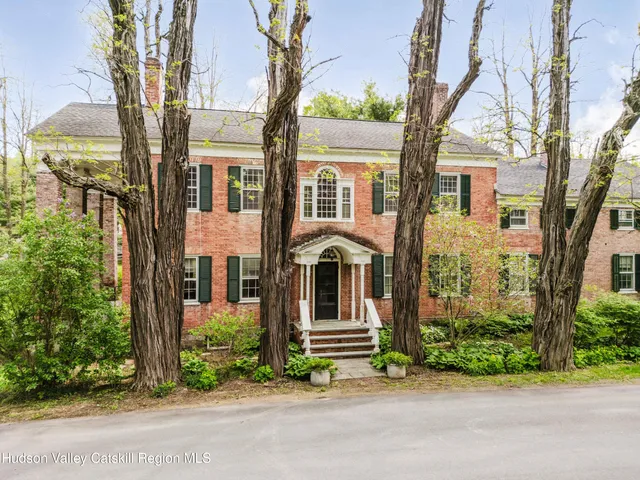 $1,650,000 | 632 Albany Turnpike, Chatham, NY 12136