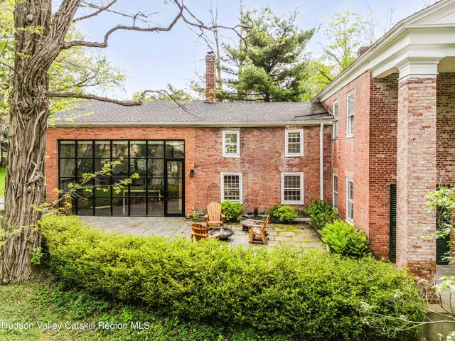 $1,650,000 | 632 Albany Turnpike, Chatham, NY 12136