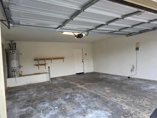 a view of a room with an empty space