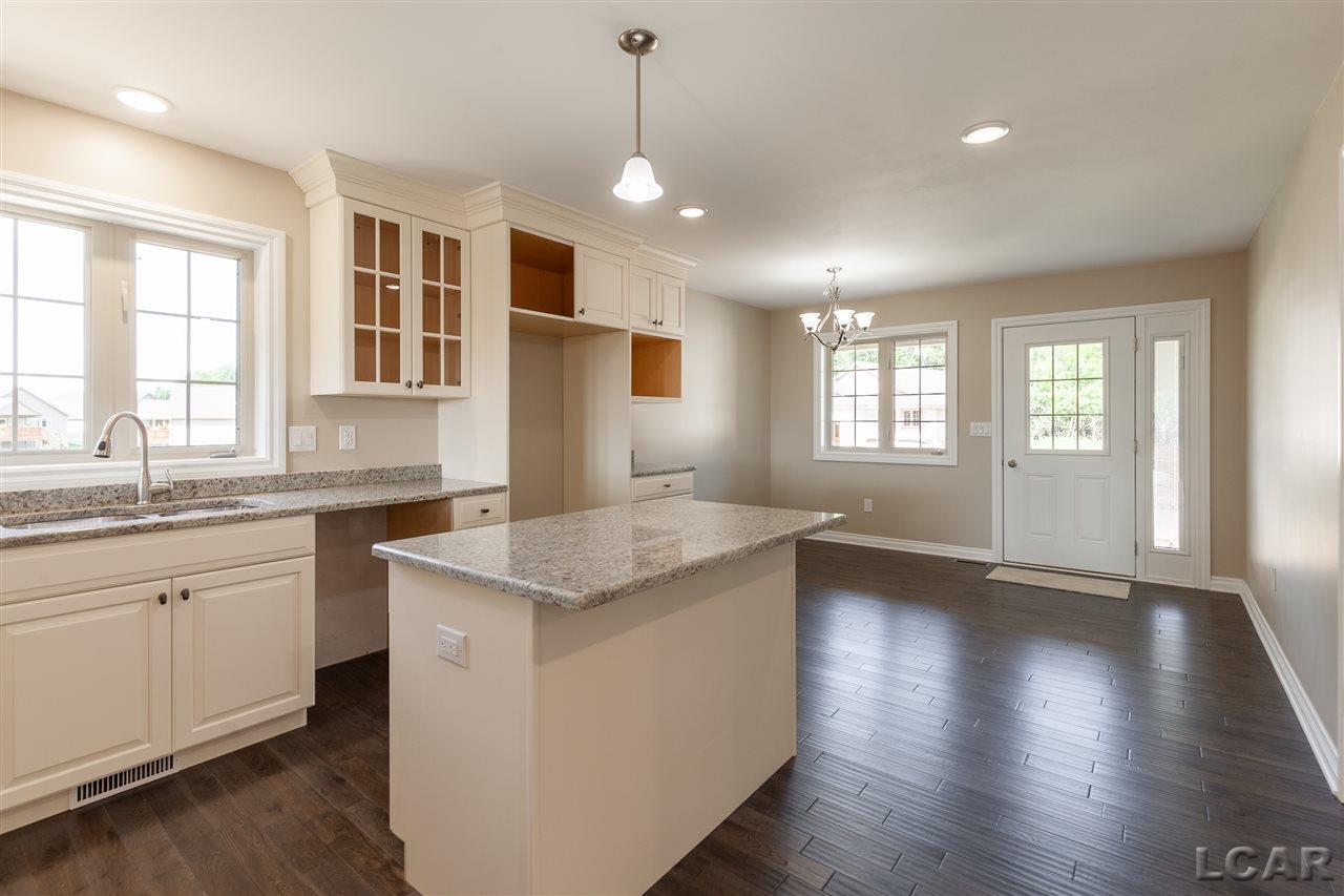 1039 Ridgeview Drive, Unit 20 Tecumseh, MI 49286 - Photo 10 of 25 Gallery Image 10