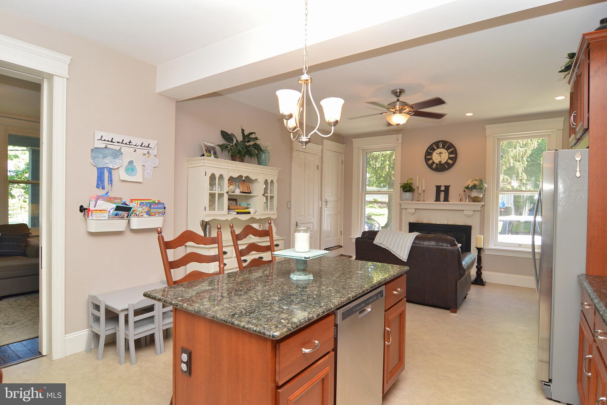 525 Gibraltar Road Reading, PA 19606 - Photo 14 of 56 Kitchen