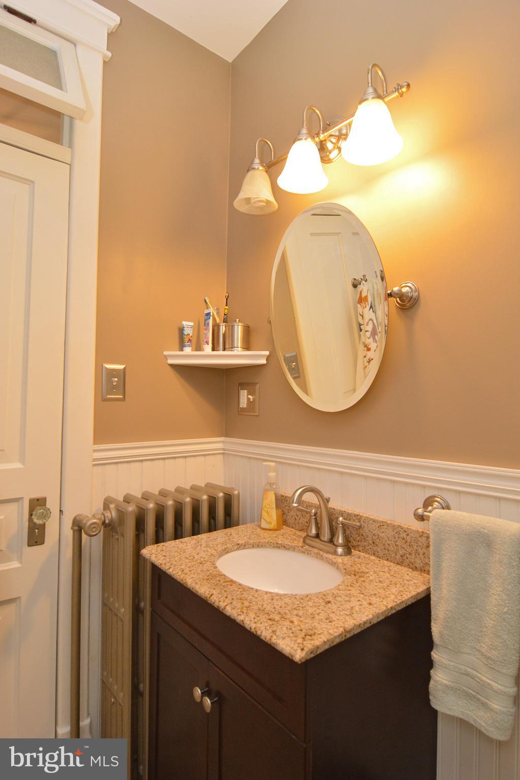 525 Gibraltar Road Reading, PA 19606 - Photo 34 of 56 Bath