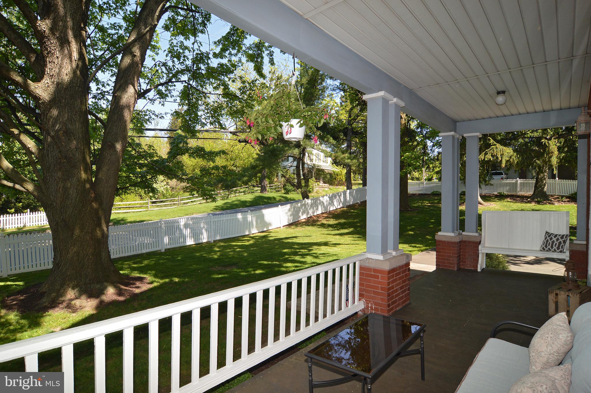 525 Gibraltar Road Reading, PA 19606 - Photo 6 of 56 Front Porch