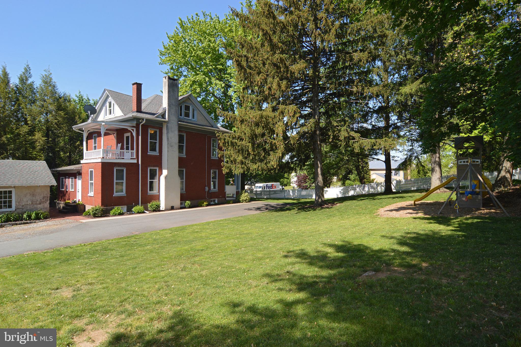 525 Gibraltar Road Reading, PA 19606 - Photo 53 of 56 Yard View