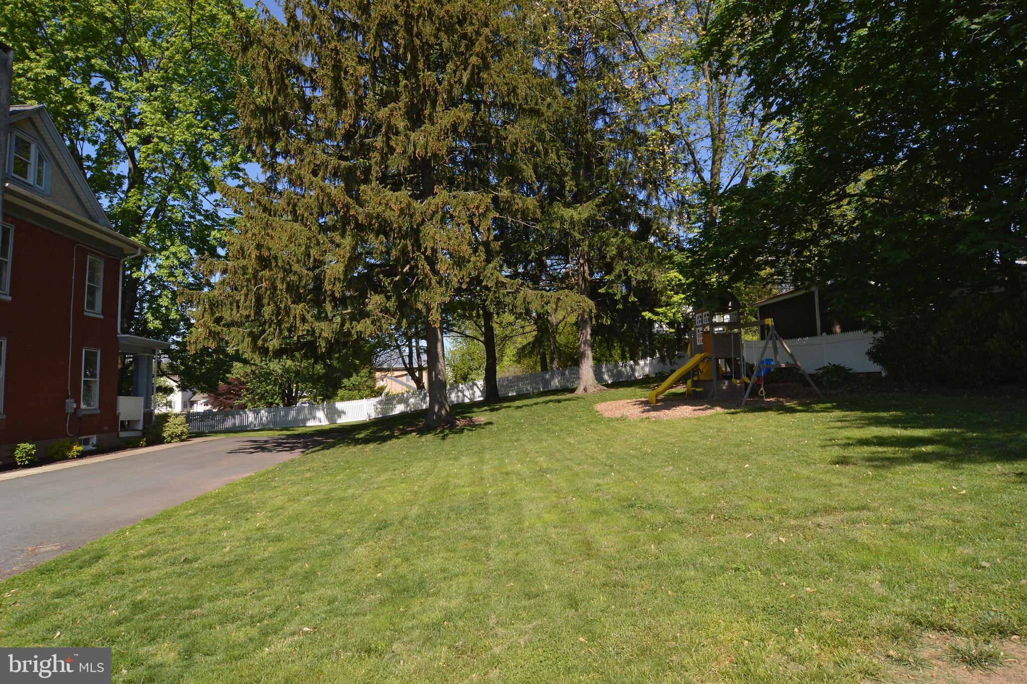 525 Gibraltar Road Reading, PA 19606 - Photo 54 of 56 Yard View