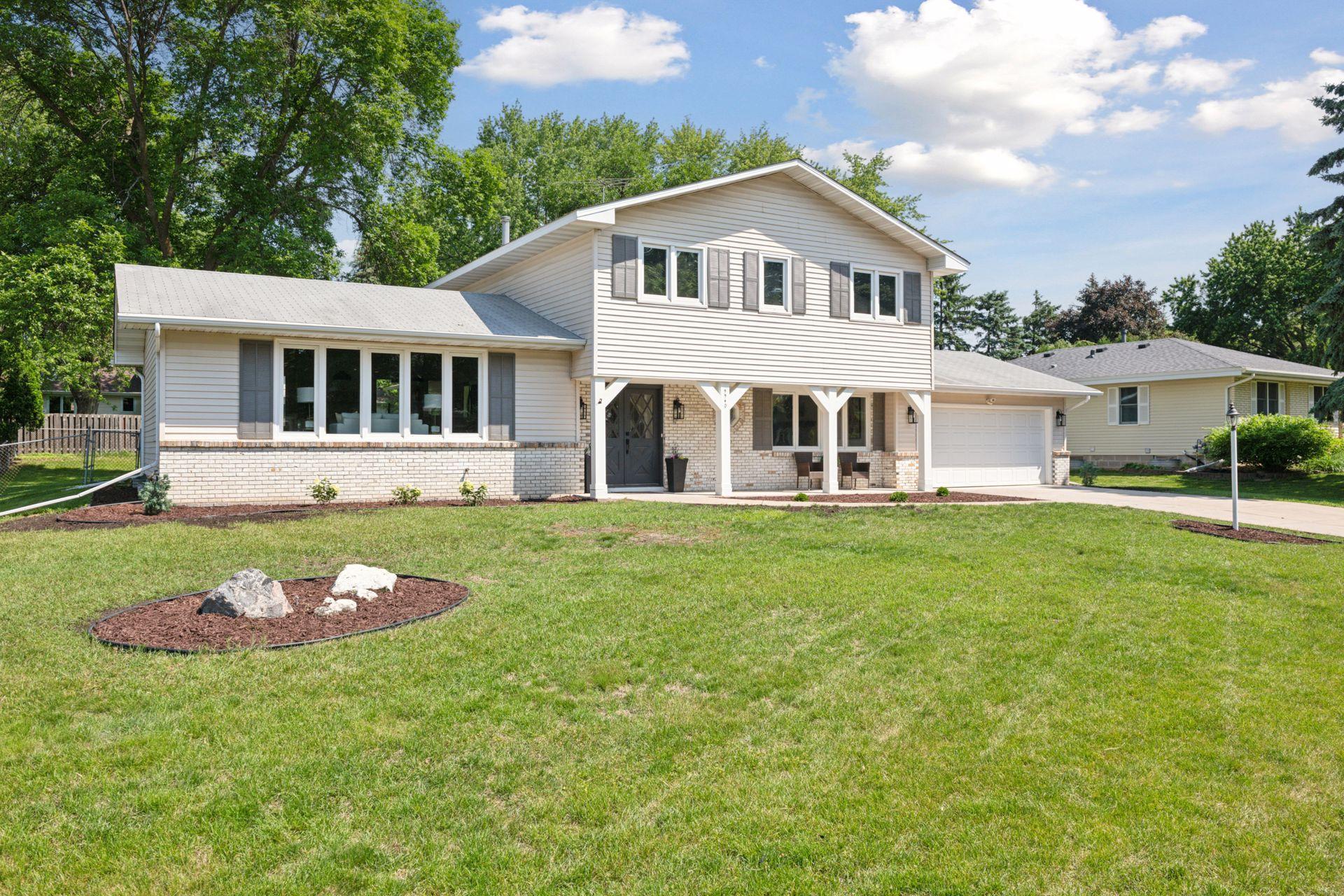 9940 Oxborough Road Bloomington, MN 55437 - Photo 1 of 1 Gallery Image 1