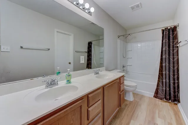 $375,000 | 5111 North Hearsey Drive, Austin, TX 78744