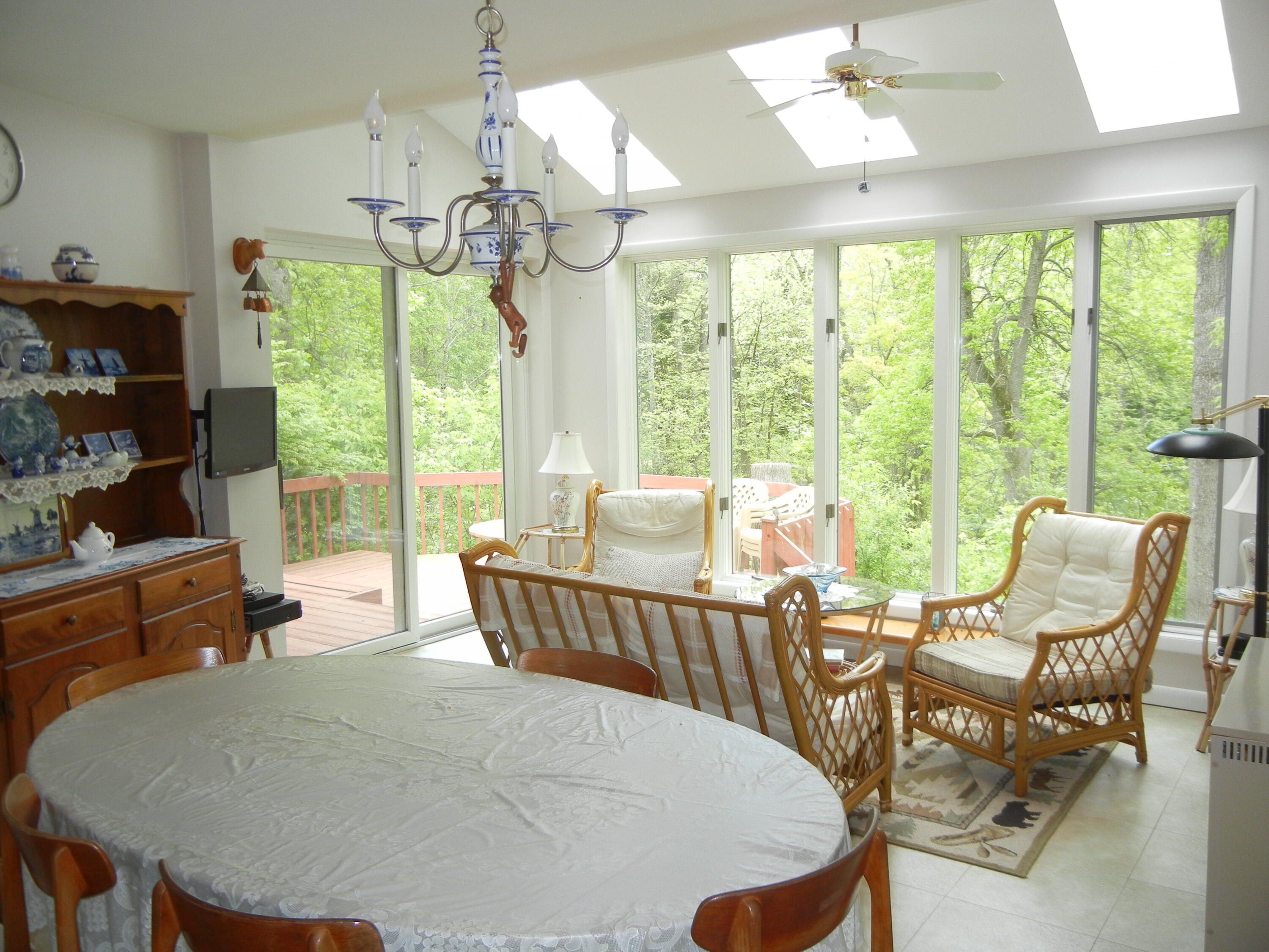 47 Salmon River Road Plattsburgh, NY 12901 - Photo 7 of 16 Gallery Image 7