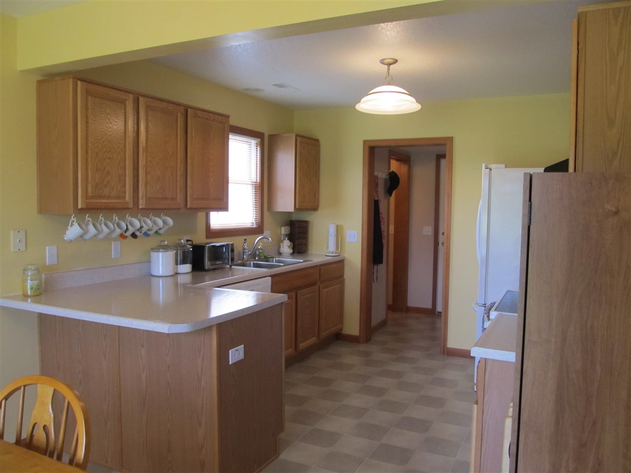 508 North Waters Edge Drive Decatur, IN 46733 - Photo 6 of 32