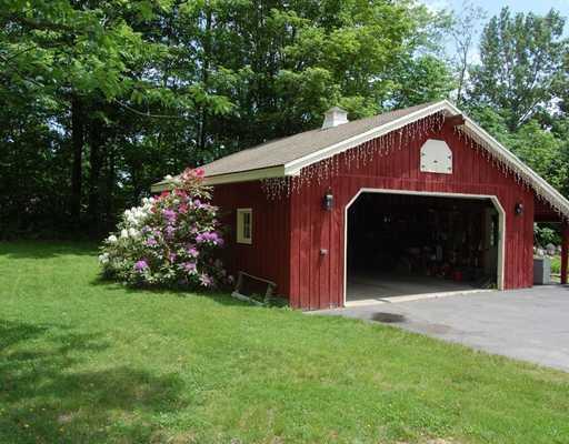 621 Cape Road Limington, ME 04049 - Photo 2 of 11 Parking Lot/Garage.