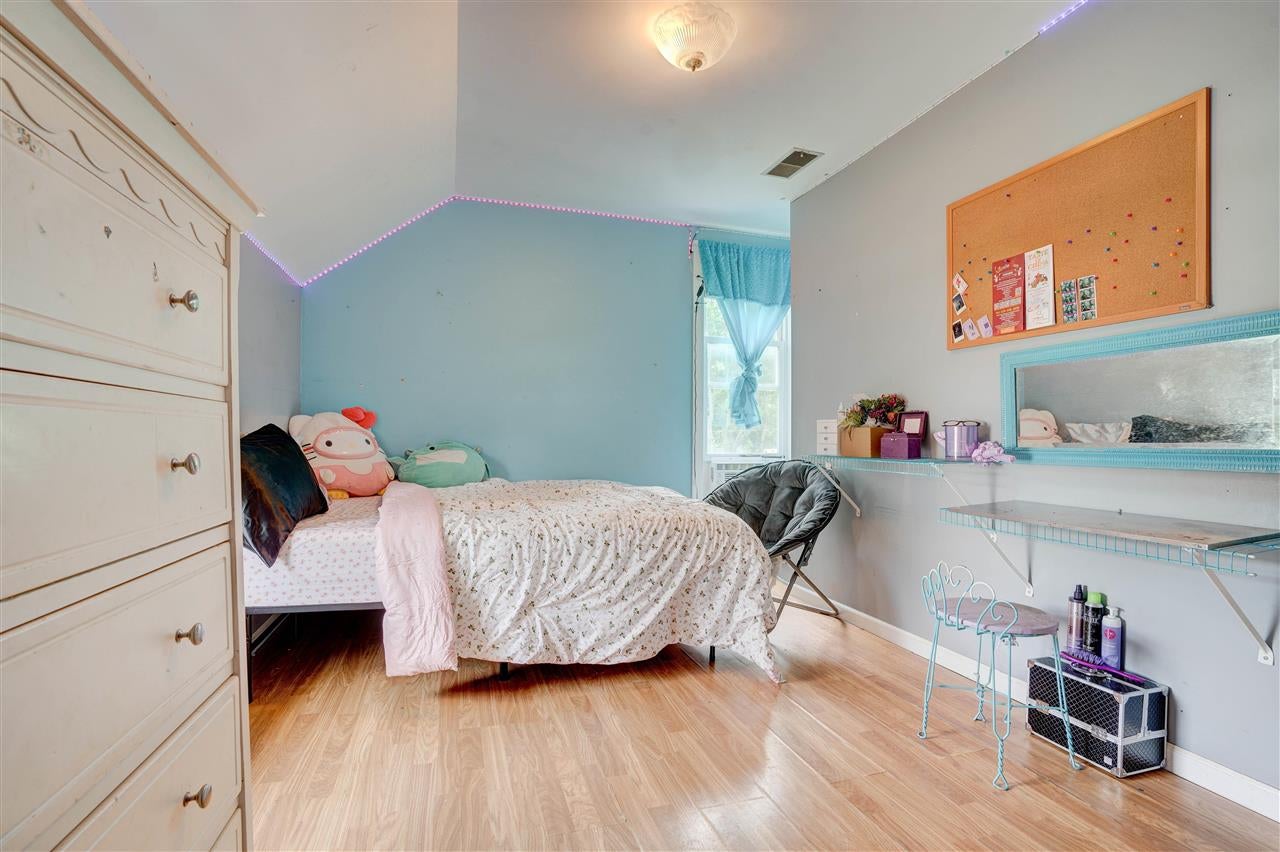 141 East Hickory Street Riverside, IA 52327 - Photo 21 of 33 Gallery Image 21