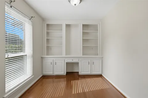 $375,000 | 9203 South Pass Lane, Houston, TX 77064