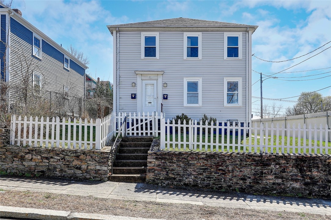 41 Rochambeau Avenue Providence, RI 02906 - Photo 1 of 45 Gallery Image 1