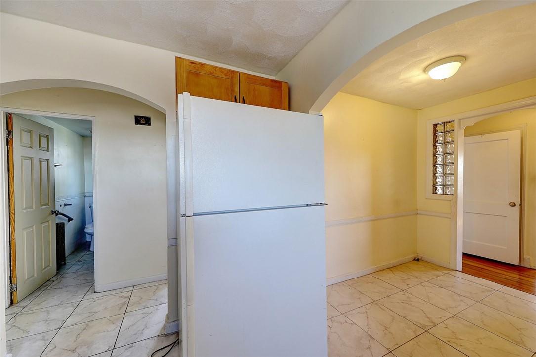 41 Rochambeau Avenue Providence, RI 02906 - Photo 11 of 45 Gallery Image 11