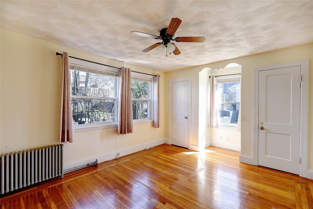 41 Rochambeau Avenue Providence, RI 02906 - Photo 15 of 45 Gallery Image 15