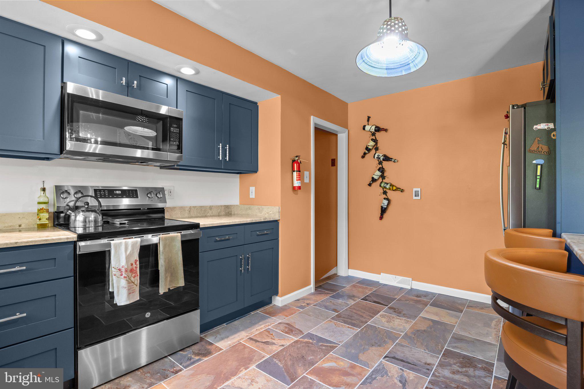 28 Edgewood Road Yardley, PA 19067 - Photo 14 of 41