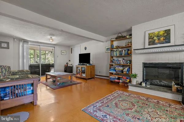 $650,000 | 28 Edgewood Road, Yardley, PA 19067