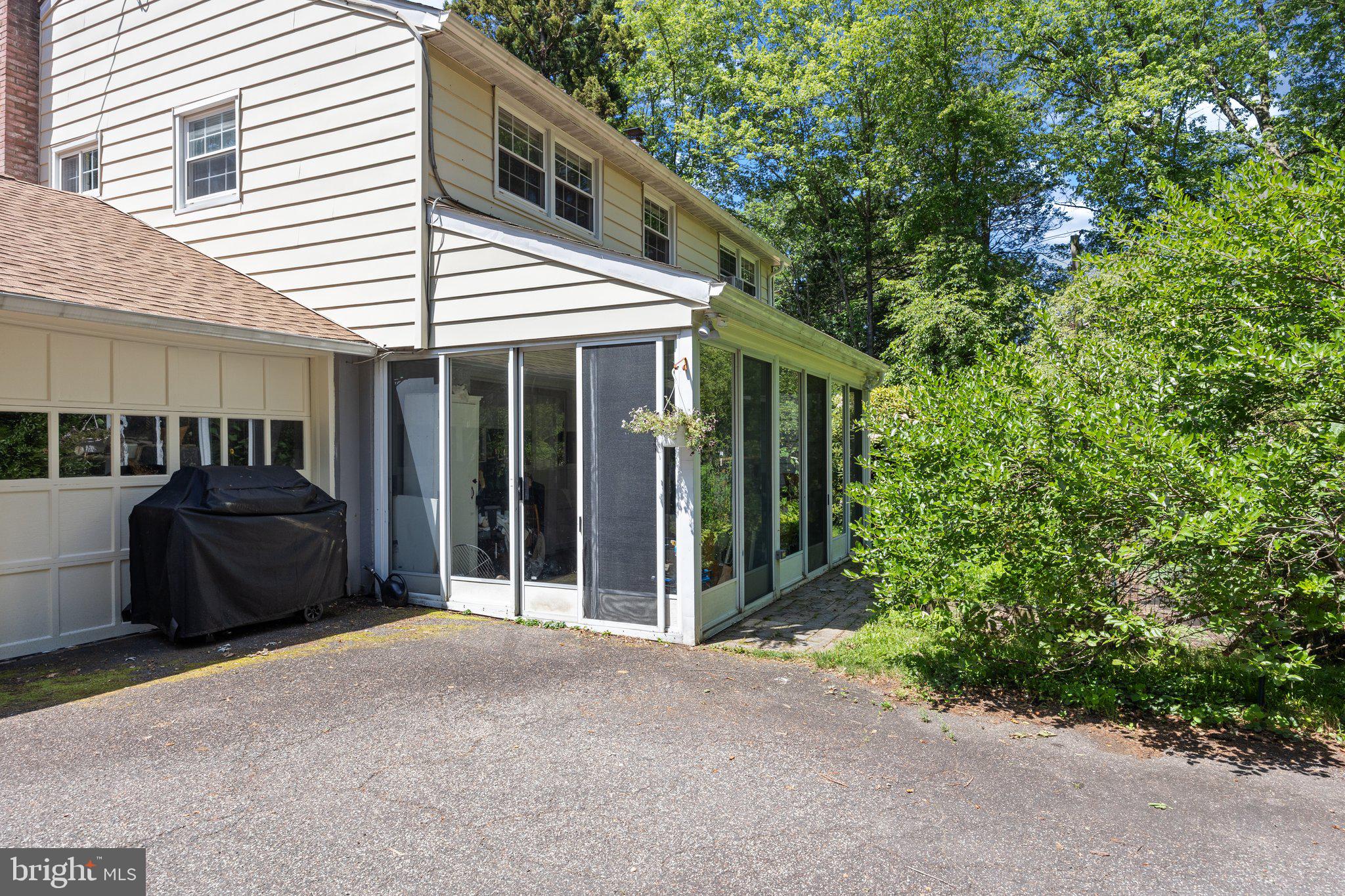 28 Edgewood Road Yardley, PA 19067 - Photo 30 of 41