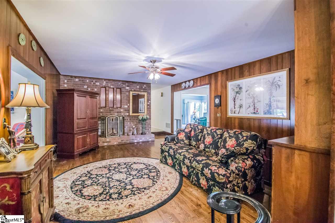 1501 State Park Road Greenville, SC 29609 - Photo 6 of 36 Gallery Image 6