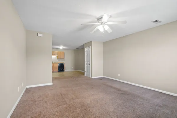 $1,050 | 508 Luxury Drive, Unit B, Clarksville, TN 37043