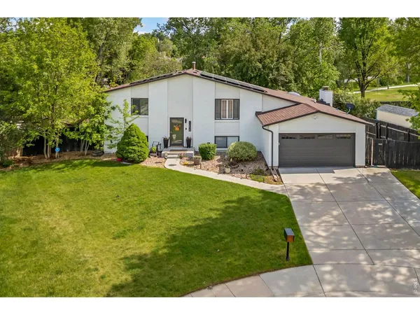 $714,500 | 12438 West 70th Place, Arvada, CO 80004