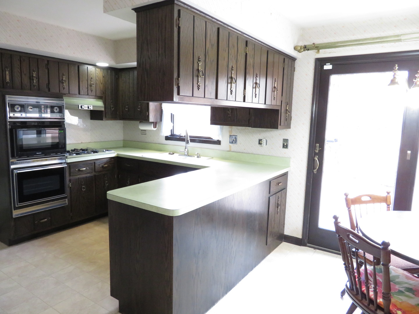 1107 South Raven Road Shorewood, IL 60404 - Photo 5 of 26