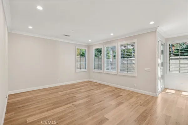 $5,500 | 70 Brindisi, Irvine, CA 92618