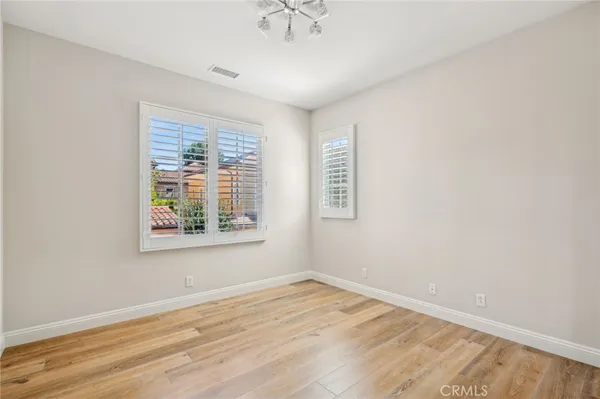 $5,500 | 70 Brindisi, Irvine, CA 92618