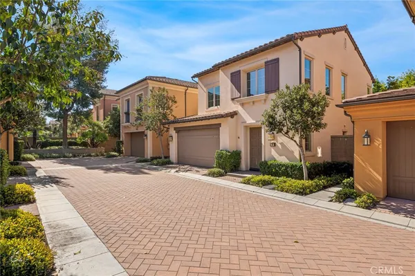 $5,500 | 70 Brindisi, Irvine, CA 92618