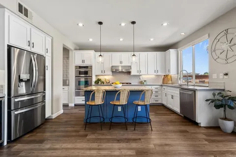$1,899,000 | 2198 Coast Avenue, San Marcos, CA 92078