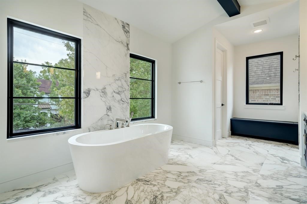 3918 Riley Street Houston, TX 77005 - Photo 23 of 35 Gallery Image 23