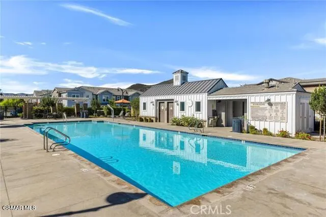 $3,900 | 215 Red Brick Drive, Unit 5, Simi Valley, CA 93065