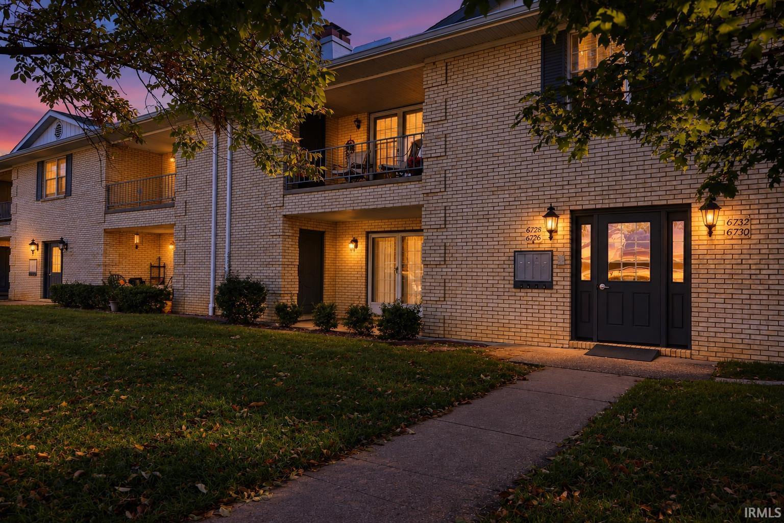 6728 Newburgh Road, Unit 7 Evansville, IN 47715 - Photo 1 of 24 Gallery Image 1