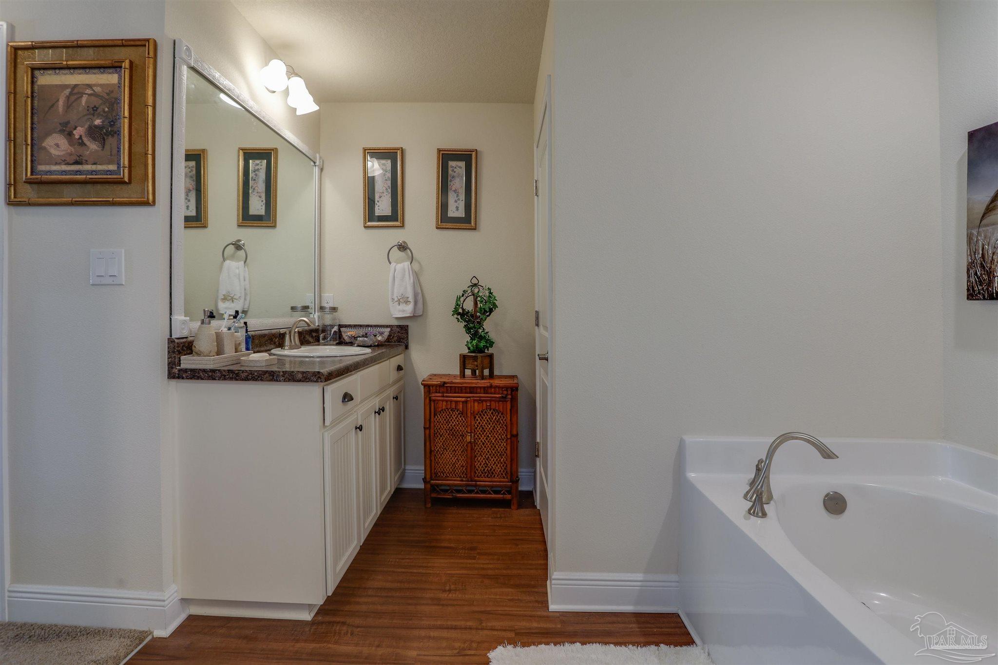 16779 Innerarity Point Road Pensacola, FL 32507 - Photo 29 of 48 Gallery Image 29