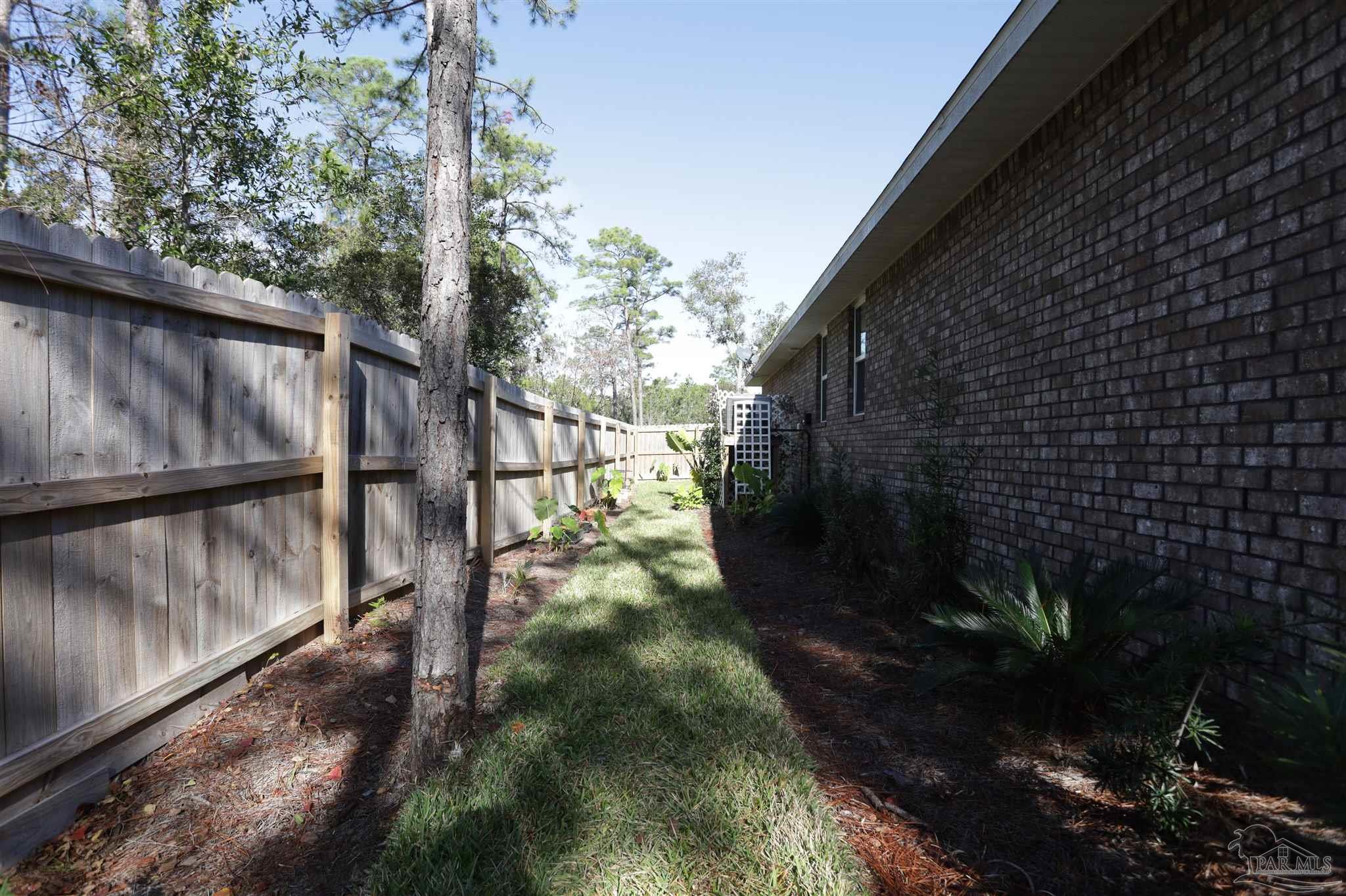 16779 Innerarity Point Road Pensacola, FL 32507 - Photo 42 of 48 Gallery Image 42