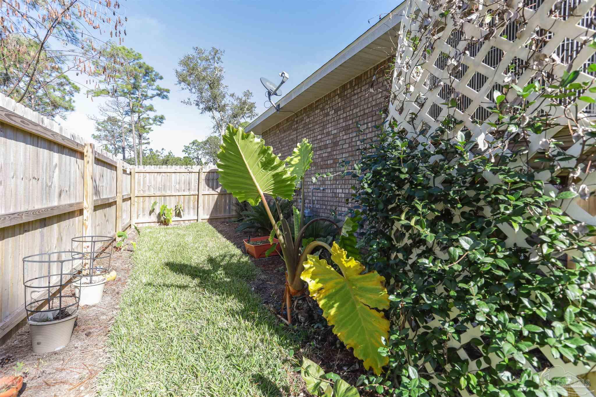 16779 Innerarity Point Road Pensacola, FL 32507 - Photo 43 of 48 Gallery Image 43