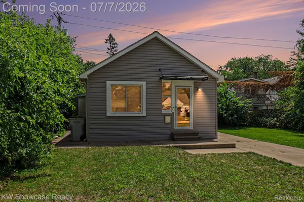 $160,000 | 435 Sonoma Avenue, Hazel Park, MI 48030