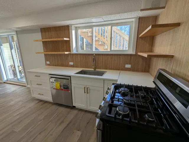 $1,600 | 28600 West Grass Lake Road, Unit 1B, Fox Lake, IL 60020