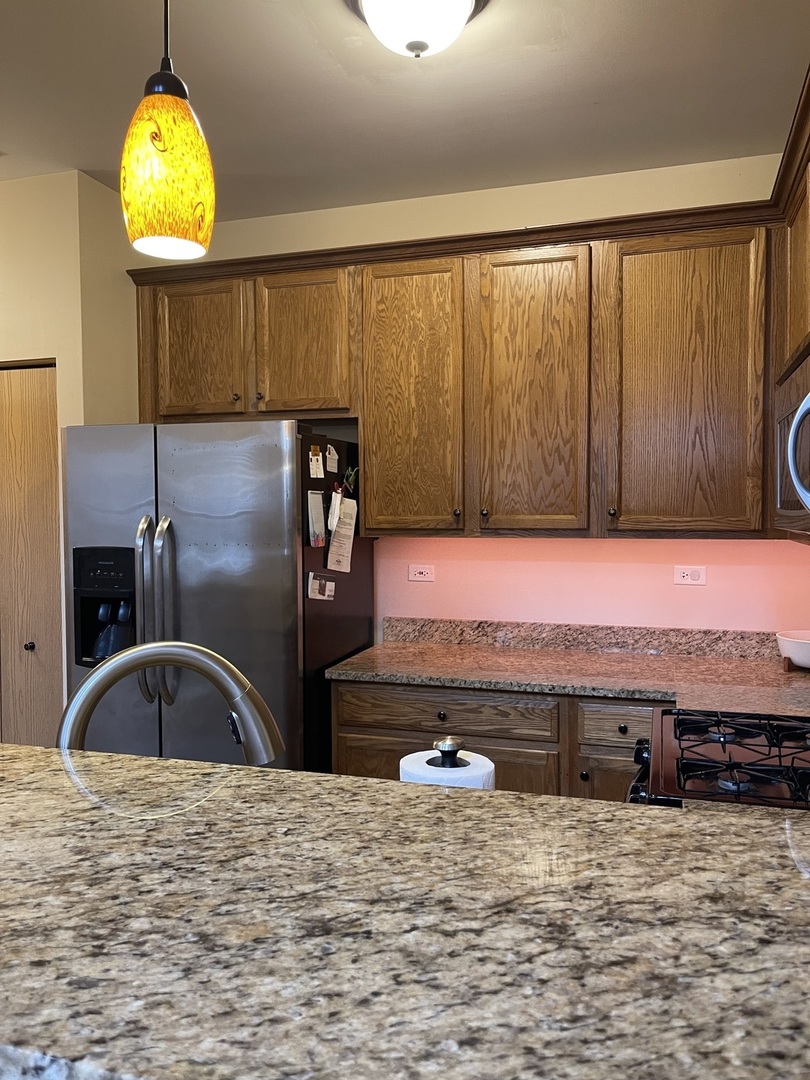 2462 Georgetown Circle, Unit 2462 Aurora, IL 60503 - Photo 13 of 32