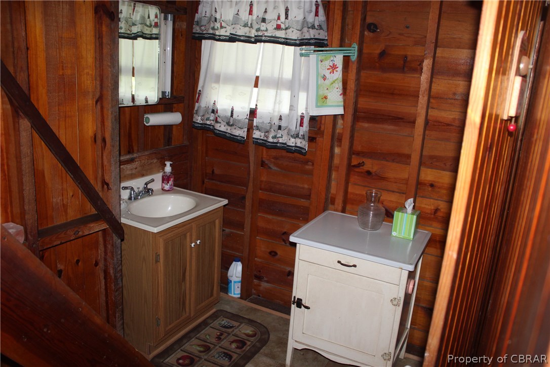 187 Buckschase Road Hudgins, VA 23076 - Photo 20 of 34