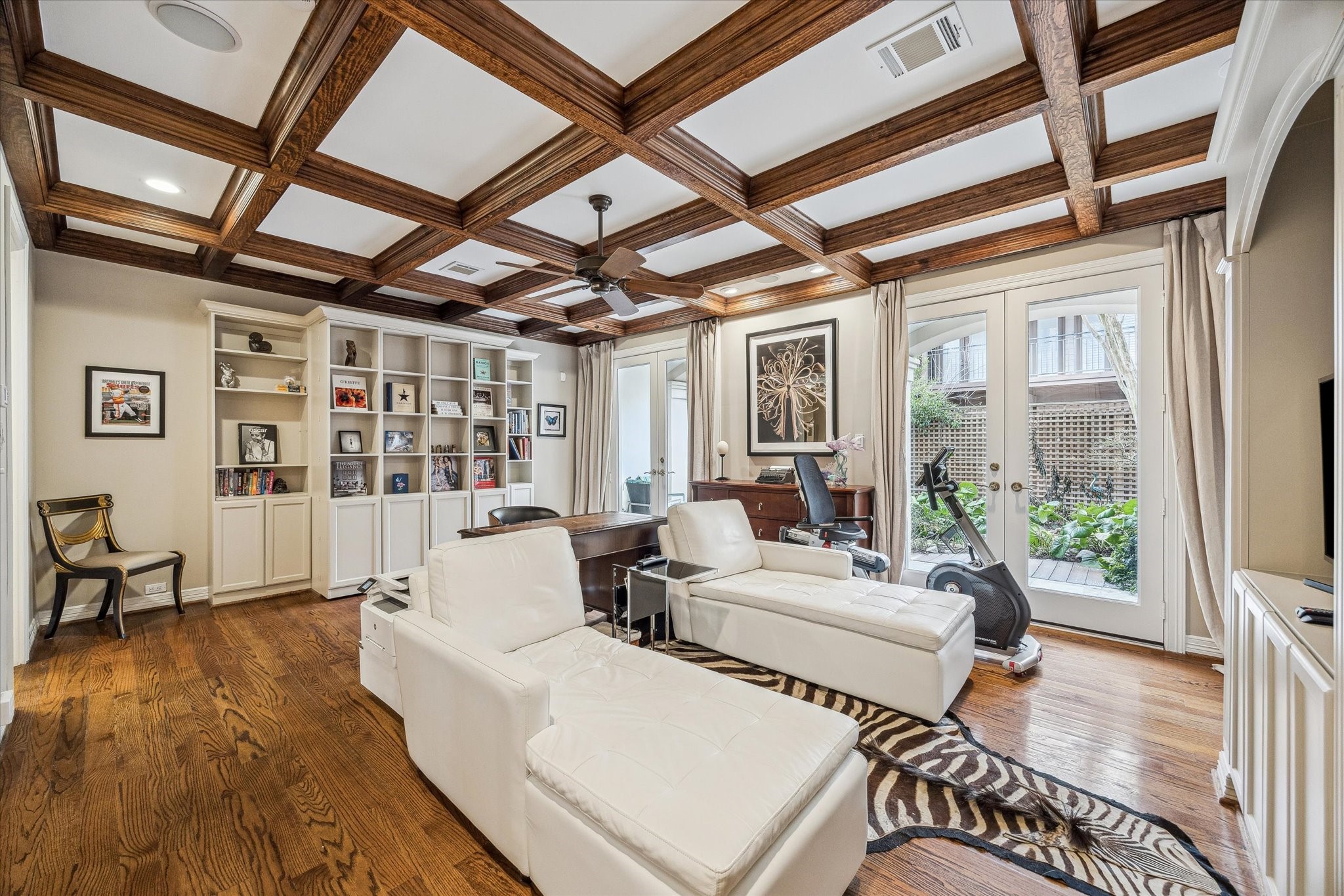 6506 Rodrigo Street Houston, TX 77007 - Photo 5 of 48