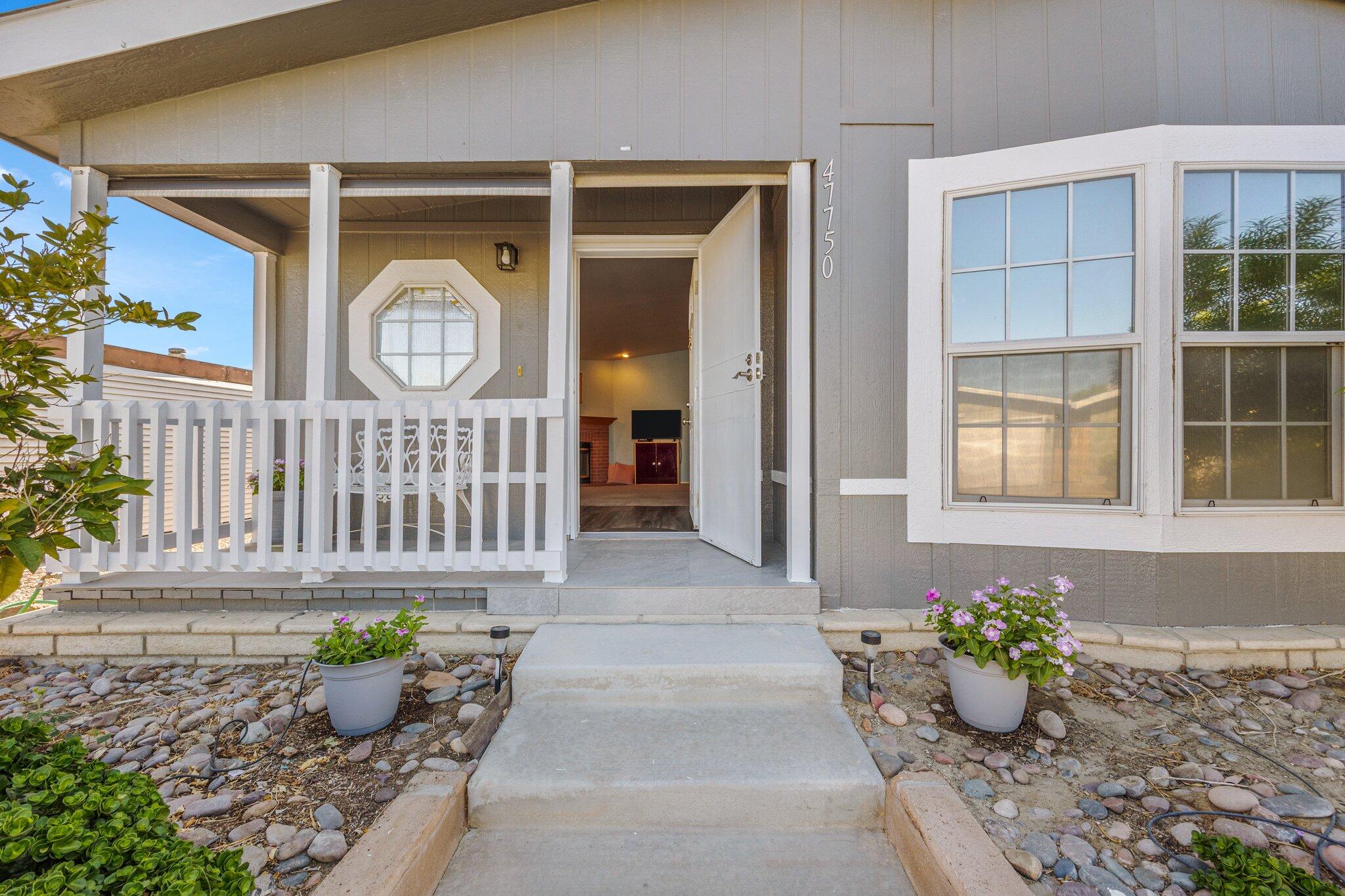 47750 Prado Way Indio, CA 92201 - Photo 2 of 8 4-web-or-mls-8M4A2216